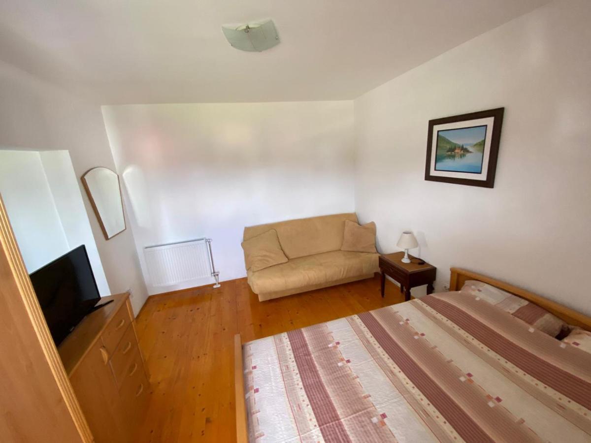 זבליאק Apartments Popovic מראה חיצוני תמונה