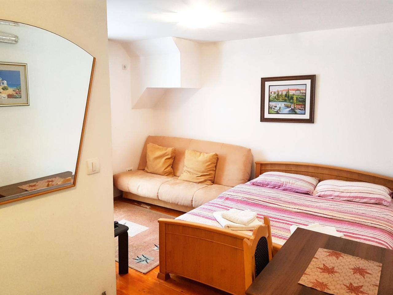 זבליאק Apartments Popovic מראה חיצוני תמונה